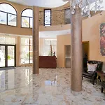 Artur Vip Club סבטי ולאס